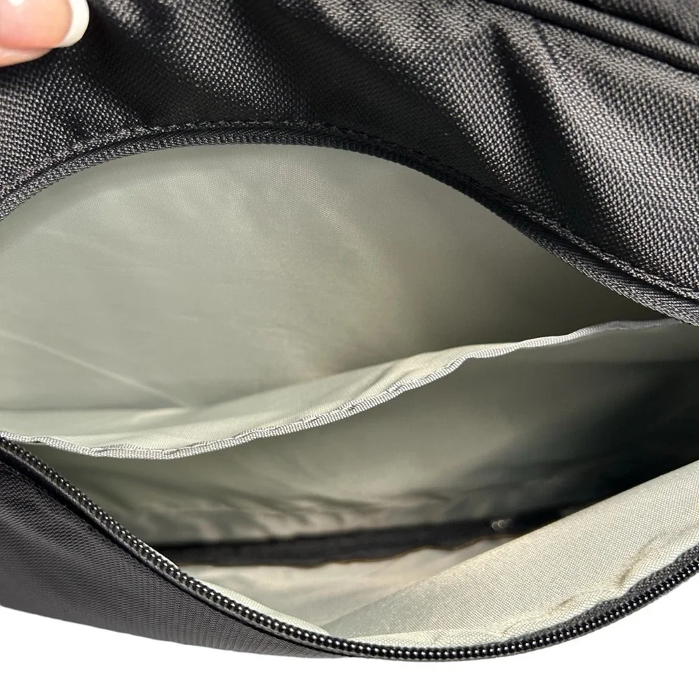 Brenthaven Computer Bag - Picture 11 of 16
